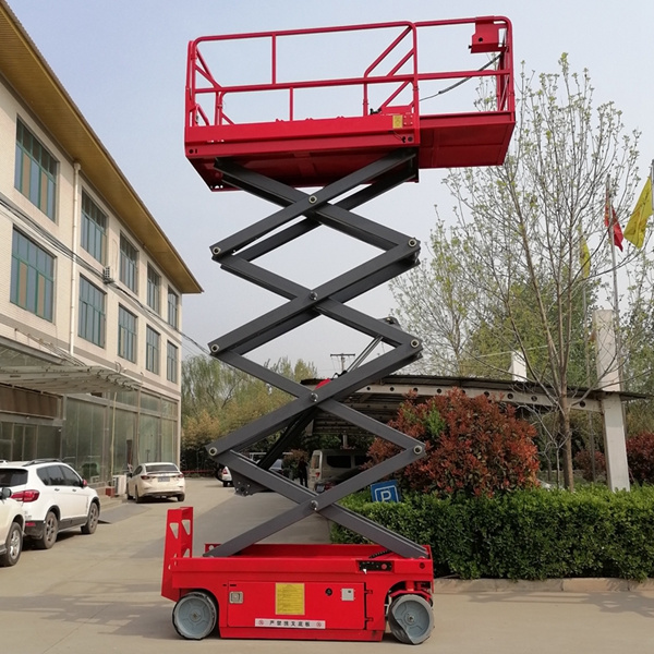 自行走式高空作业车